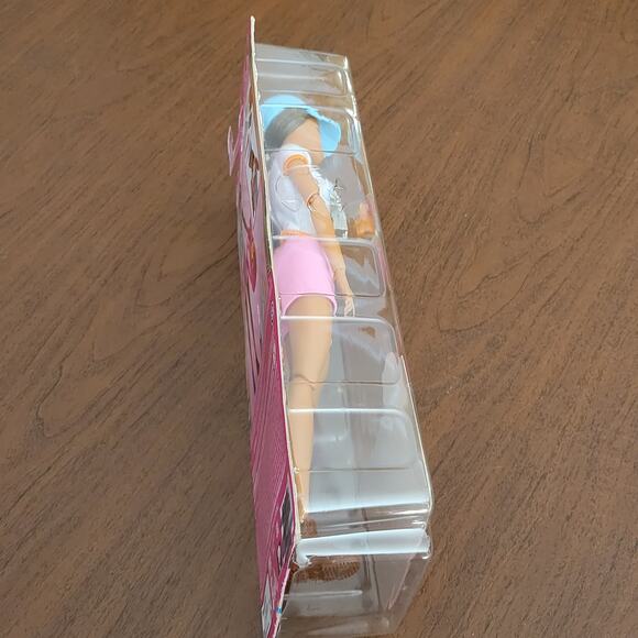 Barbie Hiking Doll Brunette with Puppy & 9 Accessories Including Backpack New - Picture 6 of 15